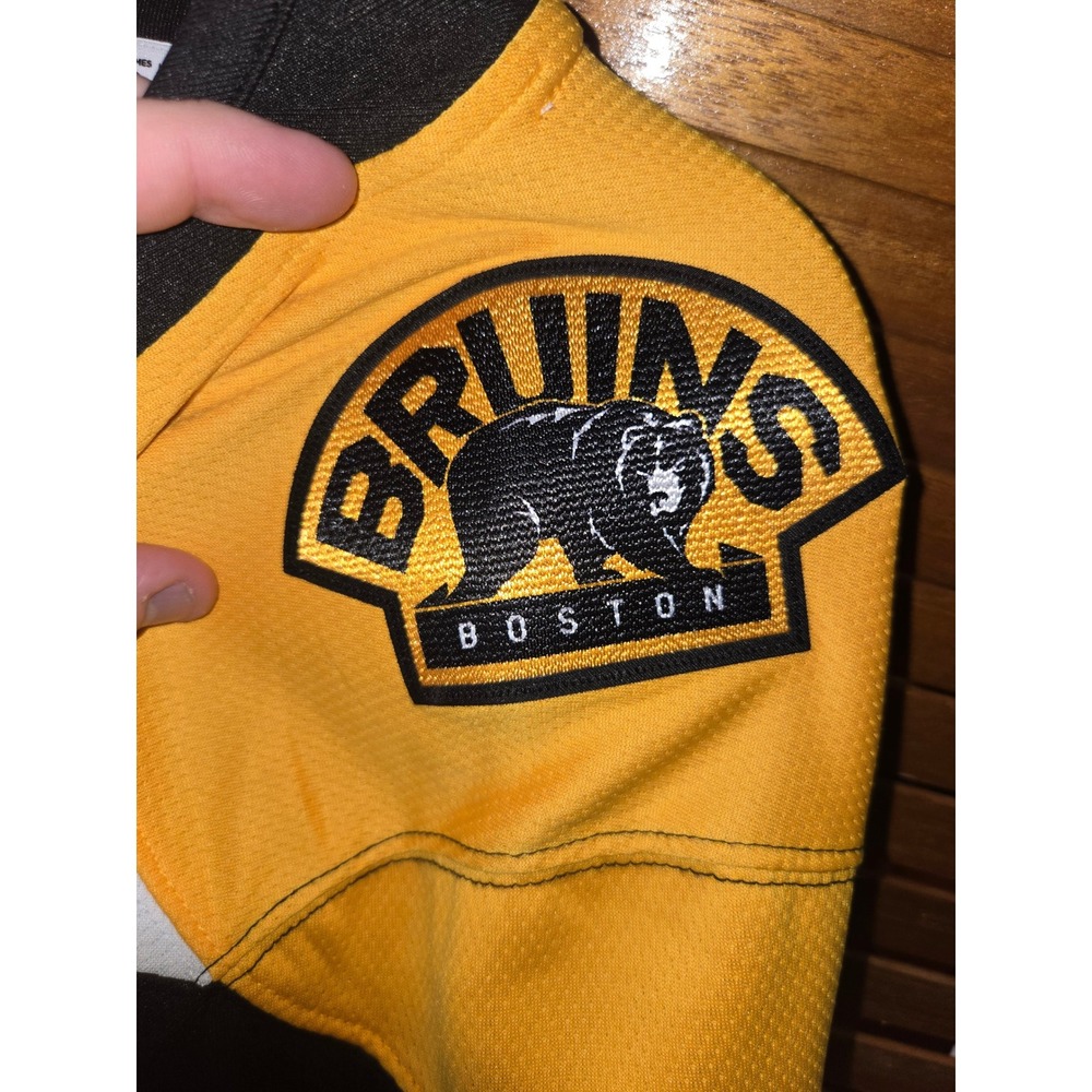 Boston Bruins Fanatics Breakaway Jersey Mens Large New With Tags - Picture 4 of 7